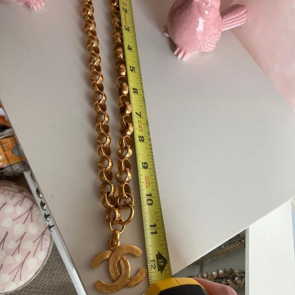 Vintage Chanel chunky gold necklace (1984-1990) - Picture 1 of 3